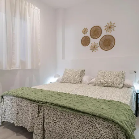 2 Bedroom Gorgeous In