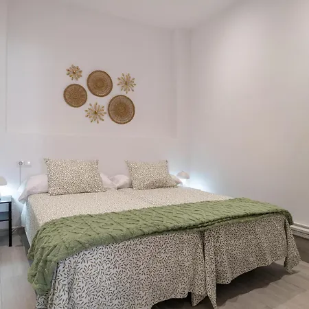 2 Bedroom Awesome Apartment In Nerja *